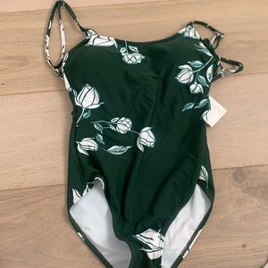 women’s one piece swim suit!